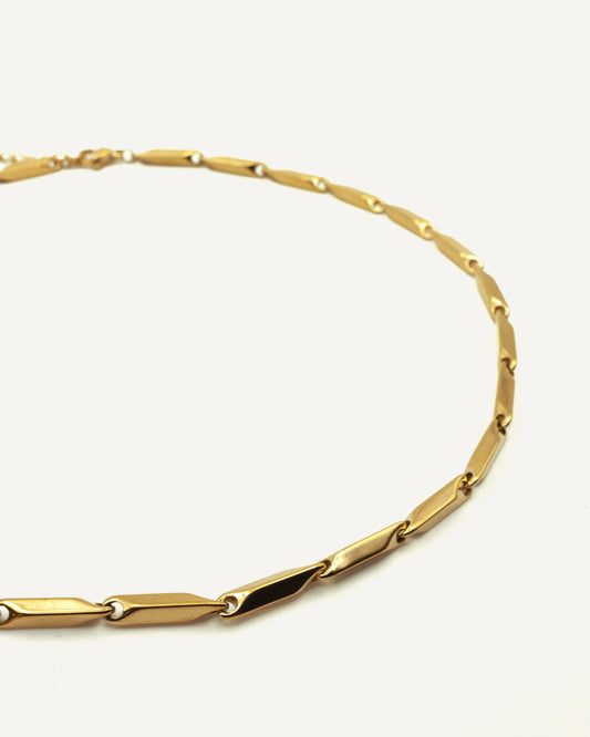 Collar Iset Gold