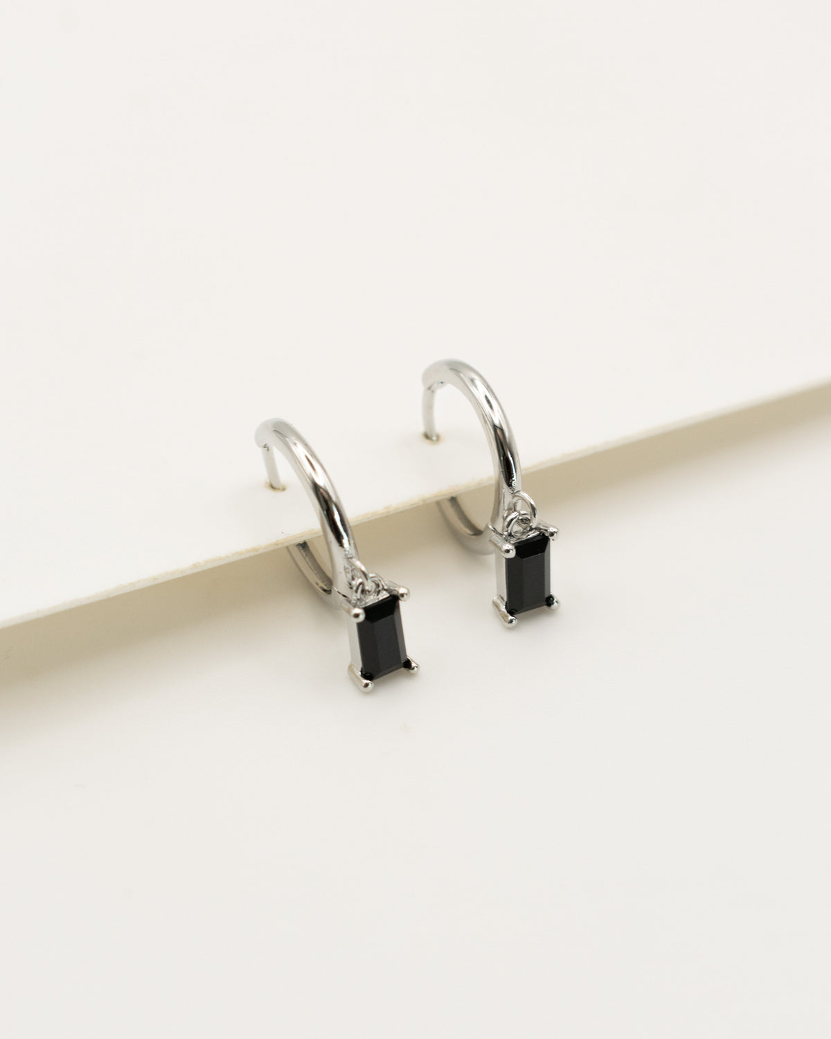 Arito Square Negro Silver