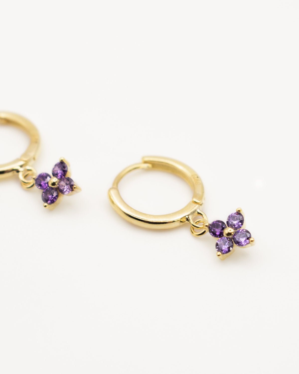 Arito Cross Lila Gold
