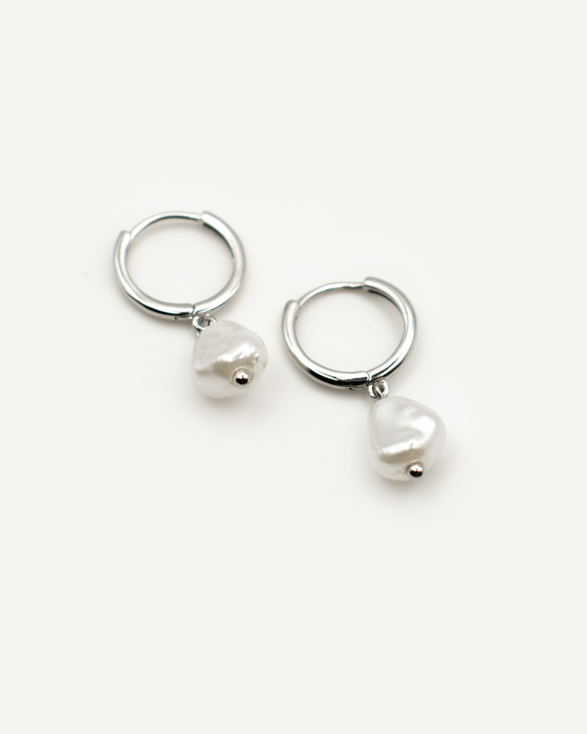 Arito Pearl Silver